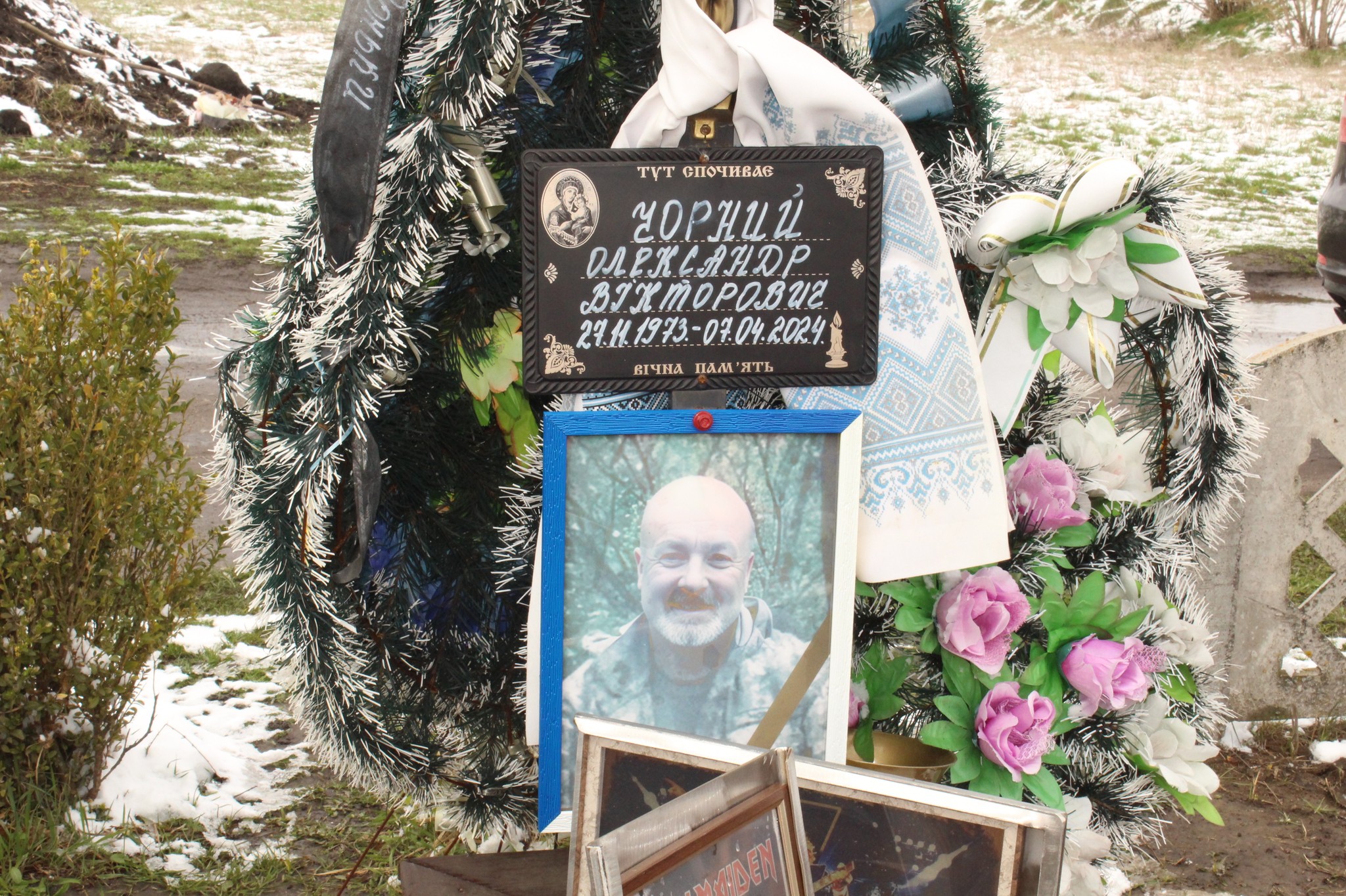 Новини Козятина - фото з Рік тому на Донеччині загинув Герой з Козятина Олександр Чорний