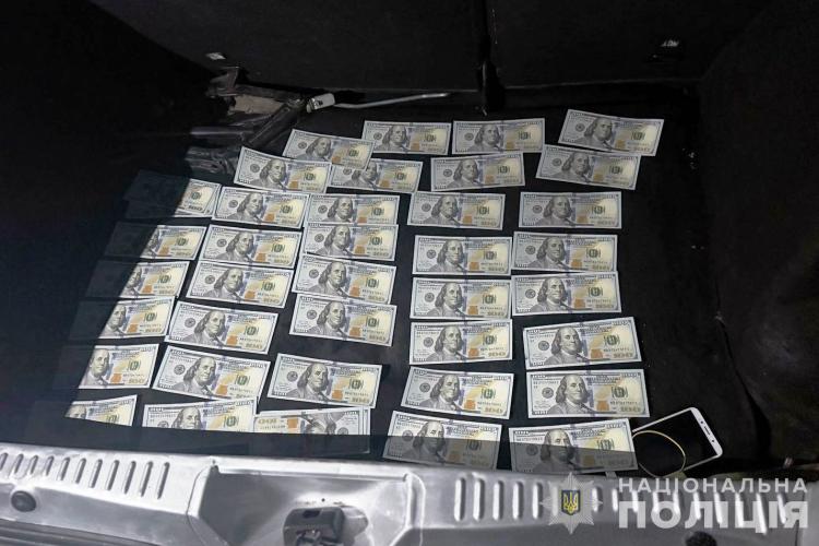 Новини Вінниці - фото з Вимагали хабар у вдови загиблого: на Вінниччині затримали депутатку та адвоката