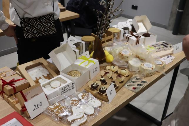 Новини Тернополя - фото з Що можна купити на великодньому ярмарку у Тернополі