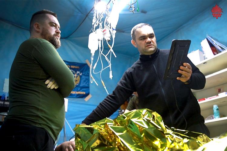 Новини Вінниці - фото з У стабпункті «Червоної Калини» показали, як медики рятують поранених бійців у найгарячіших точках