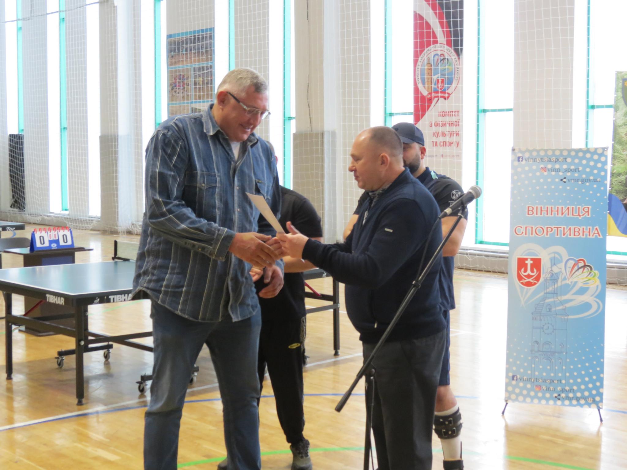 Новини Вінниці - фото з У вінницькому чемпіонаті з настільного тенісу серед ветеранів змагалися гравці на протезах