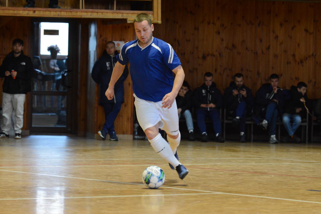 Новини Козятина - фото з Олександр Козюк кращий снайпер чемпіонату, а в команди «Легіон» срібло чемпіонату.