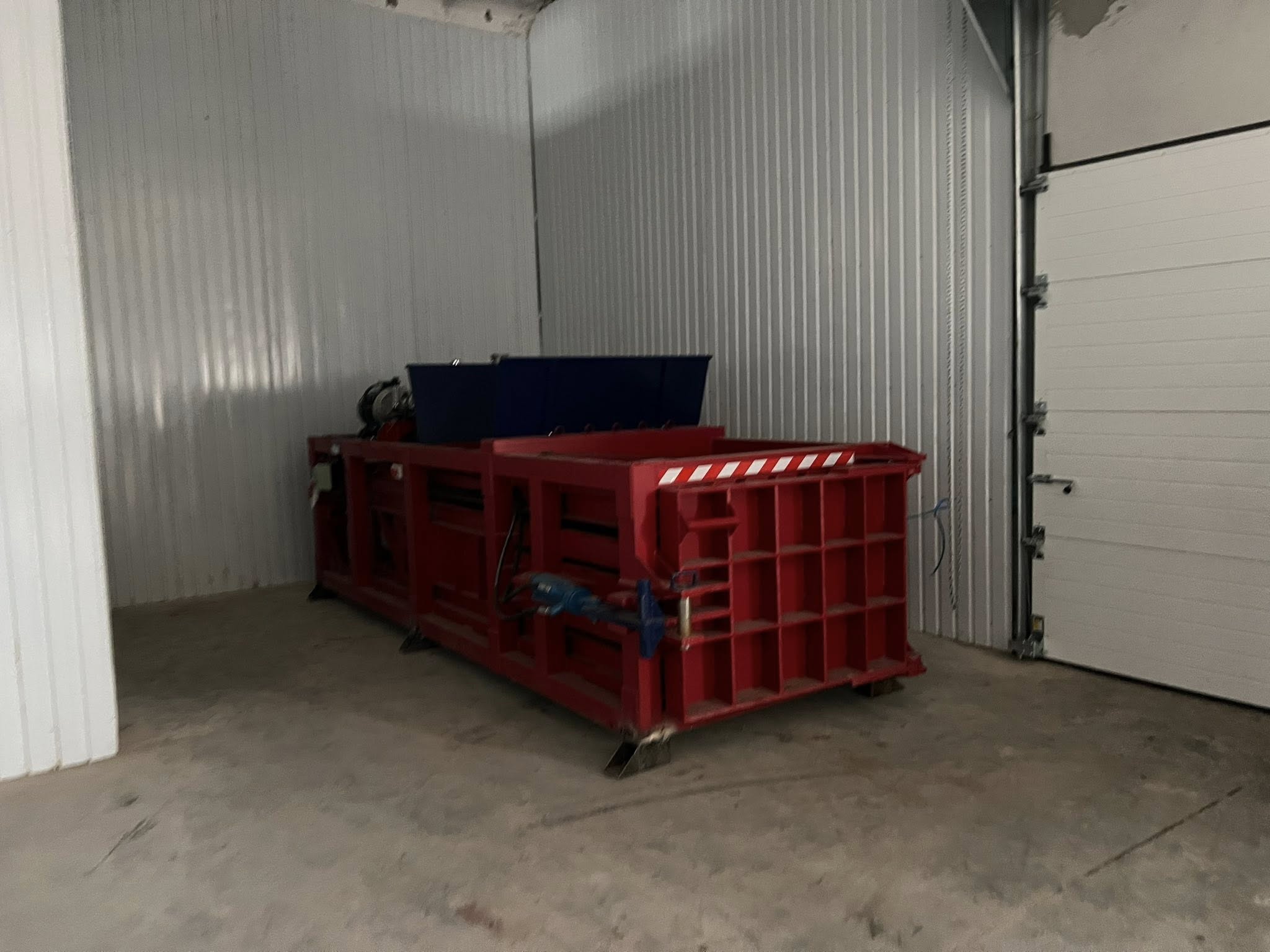 Новини Тернополя - фото з На Бережанщині будують сміттєсортувальний комплекс На зображенні може бути: службовий транспортний засіб