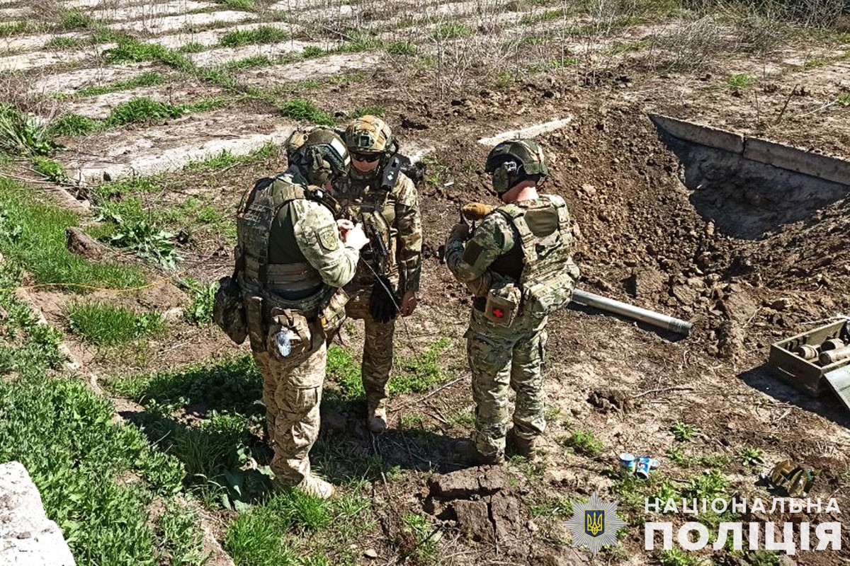вибухотехніки тернопільської поліції проводять розмінування  деокупованих територій