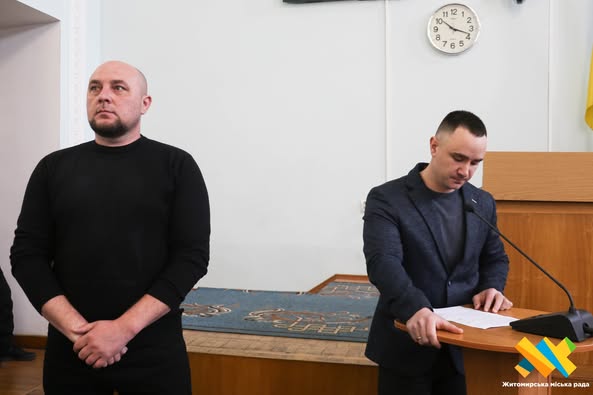 Новини Житомира - фото з На сесії Житомирської міської ради Владиславу Колодинському вручили орден Богдана Хмельницького І ступеня