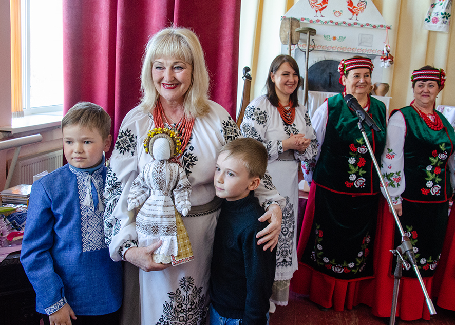 Новини Козятина - фото з Презентували нову книгу поезій нашої землячки Антоніни Петрушкевич