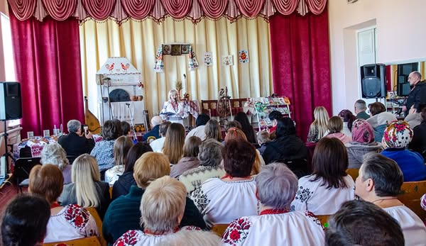 Новини Козятина - фото з Презентували нову книгу поезій нашої землячки Антоніни Петрушкевич