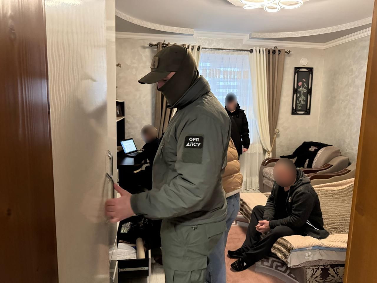 Новини Хмельницького - фото з Поблизу кордону затримали жителів Хмельниччини, які хотіли дістатись Румунії