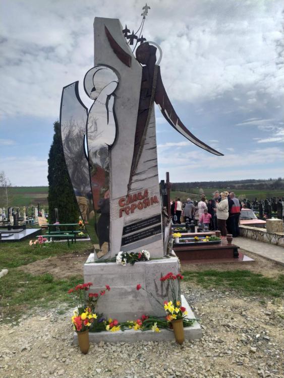 Новини Вінниці - фото з У Вендичанах відкрили меморіал на честь загиблих Героїв війни