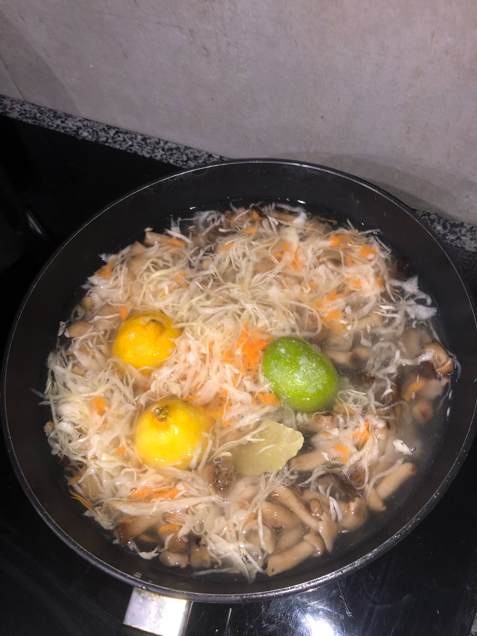 Новини Тернополя - фото з Готуємо макарони з куркою та запіканку з капустою і спагетті