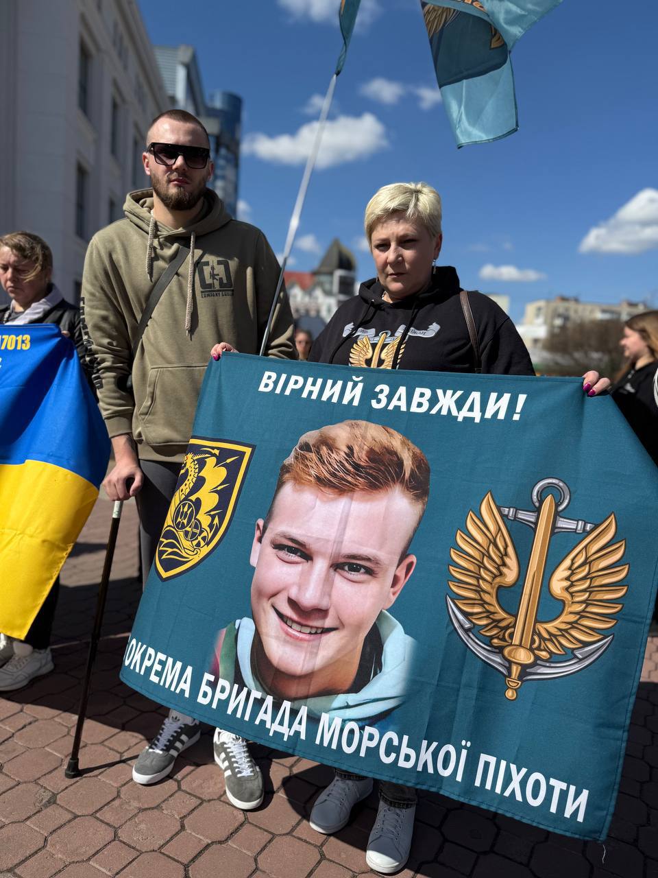 Новини Хмельницького - фото з «Емоцій не передати, я кричала на всю хату»: мама про звільненого з полону 22-річного Дмитра Джуса