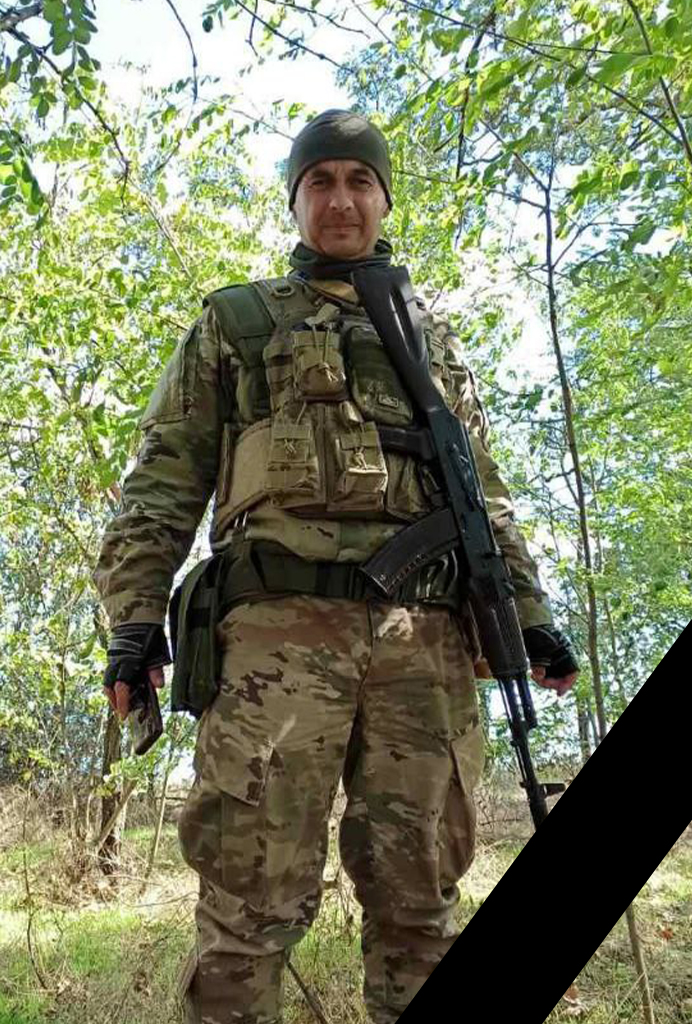 Новини Тернополя - фото з Життя в бою за Україну віддали Герої з Тернопільщини Олександр Чорпіта та Сергій Гулько На зображенні може бути: 1 особа