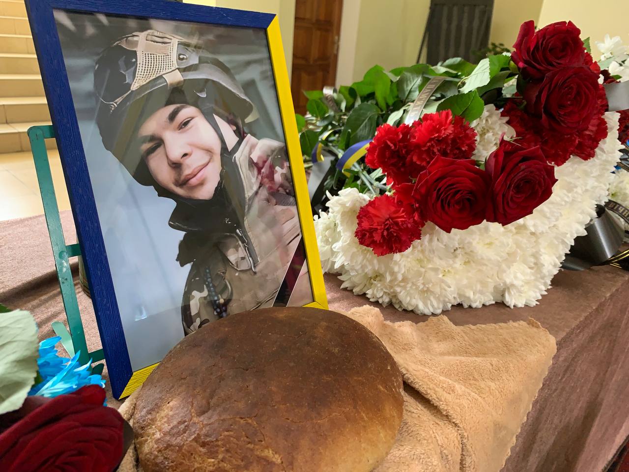 Новини Хмельницького - фото з Назавжди 23: на Хмельниччині попрощались з воїном Артуром Калюжним