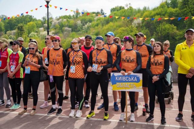 Новини Житомира - фото з У Житомирі на річці Тетерів відбулися масштабні змагання із веслування на човнах «Дракон»