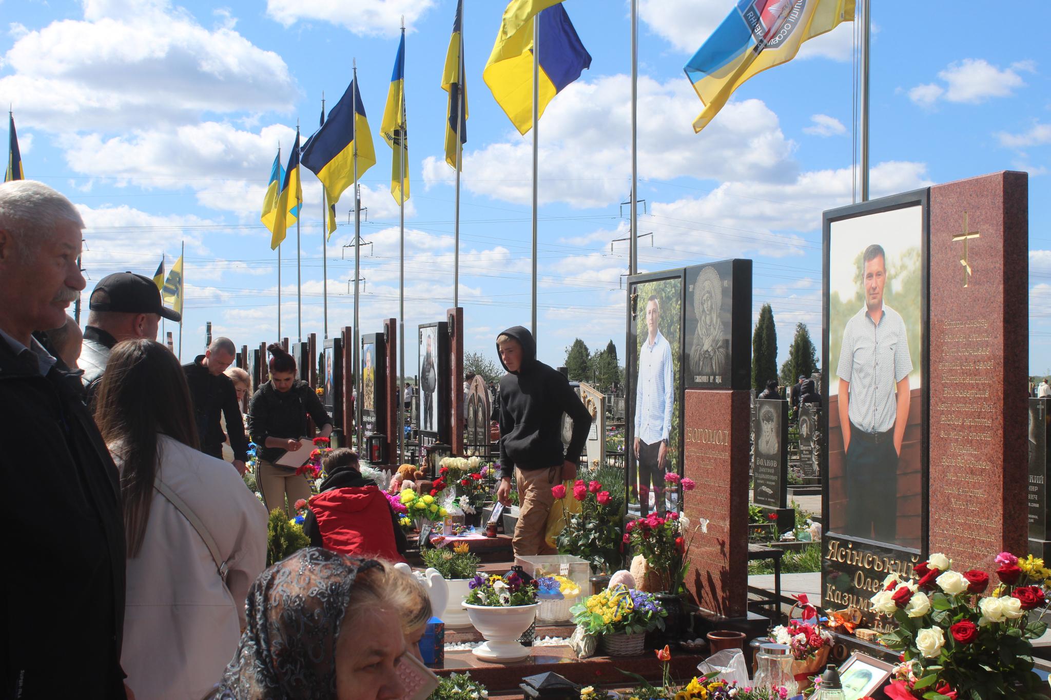 Новини Козятина - фото з «Війна, живемо на малу зарплату, а припаркуватись ніде»