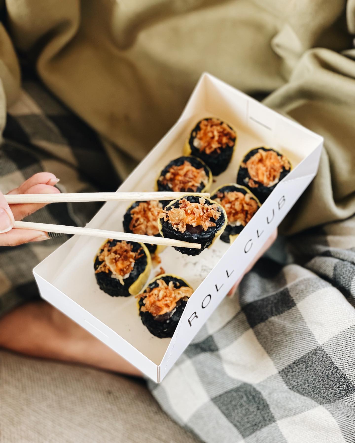 Новини Вінниці - фото з 5 ситуацій, коли доставка суші в Харкові - ідеальне рішення (Новини компаній)