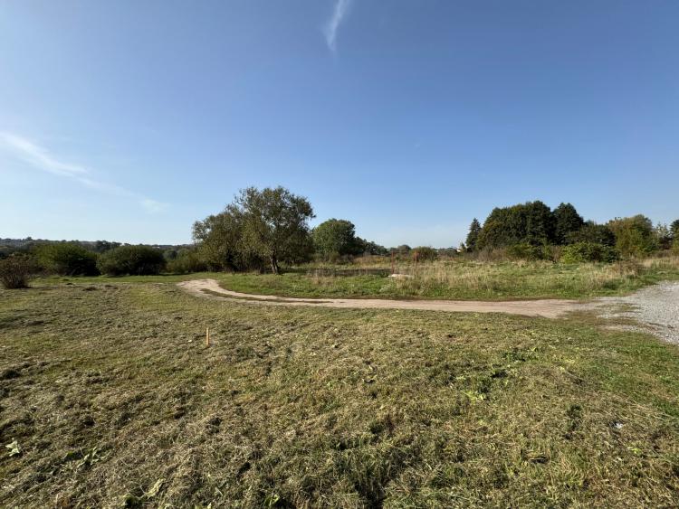 Новини Вінниці - фото з На Юності виставили на продаж 15 ділянок біля ставу — мальовниче місце шукає нових господарів