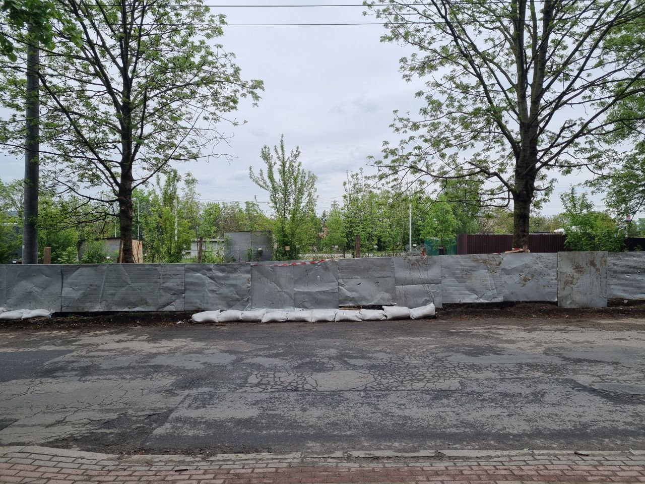 Новини Тернополя - фото з Викопали котлован та встановили огорожу: що будуть робити на вулиці Морозенка