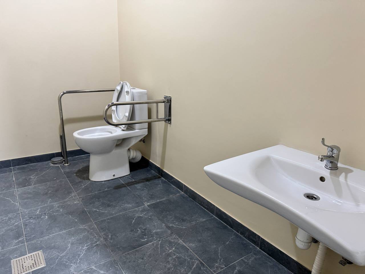 Новини Хмельницького - фото з У Хмельницькому збудували протирадіаційне укриття за 39 мільйонів гривень (ФОТО)