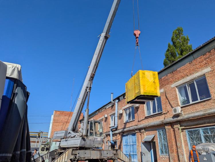 Новини Вінниці - фото з Освітні заклади Вінниці отримали 15 потужних генераторів від німецьких партнерів