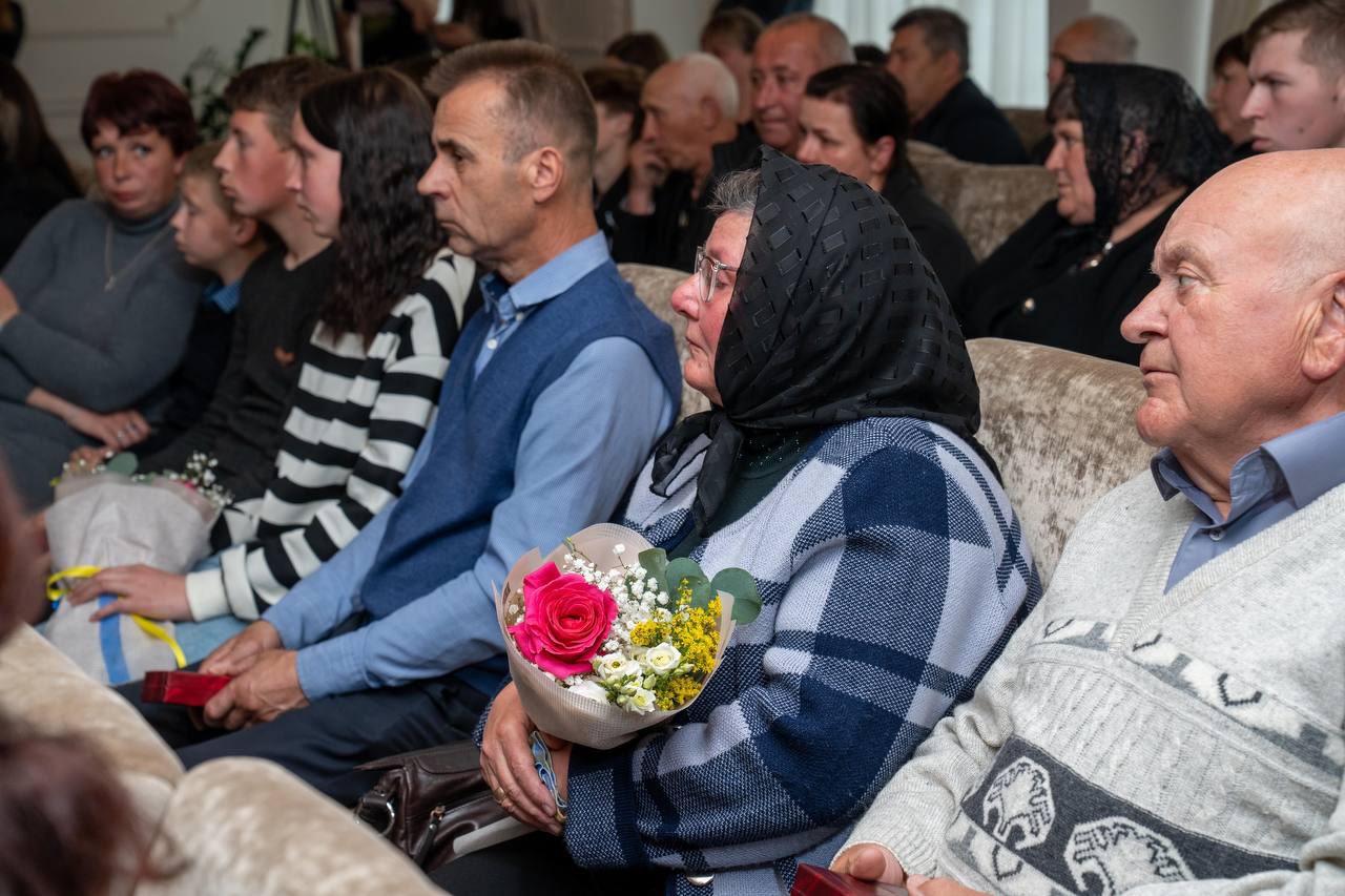 Новини Тернополя - фото з 35 військовослужбовців з Тернопільщини посмертно відзначили державними нагородами