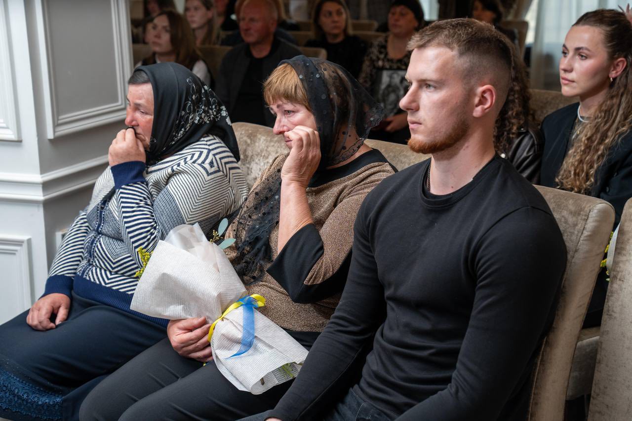 Новини Тернополя - фото з 35 військовослужбовців з Тернопільщини посмертно відзначили державними нагородами