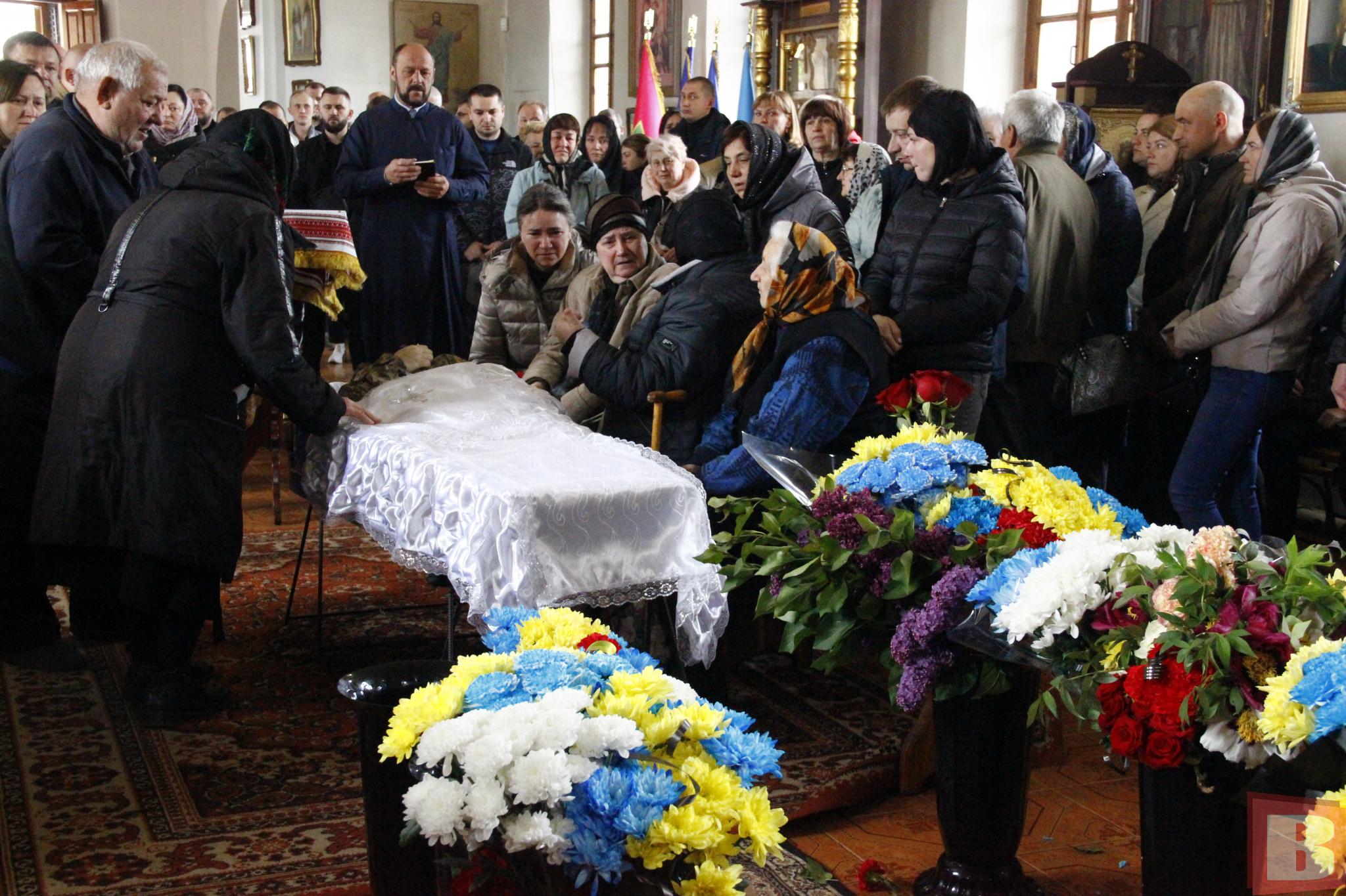 Новини Хмельницького - фото з «Він не встиг створити сім’ю»: у Хмельницькому попрощалися із Романом Панчуком