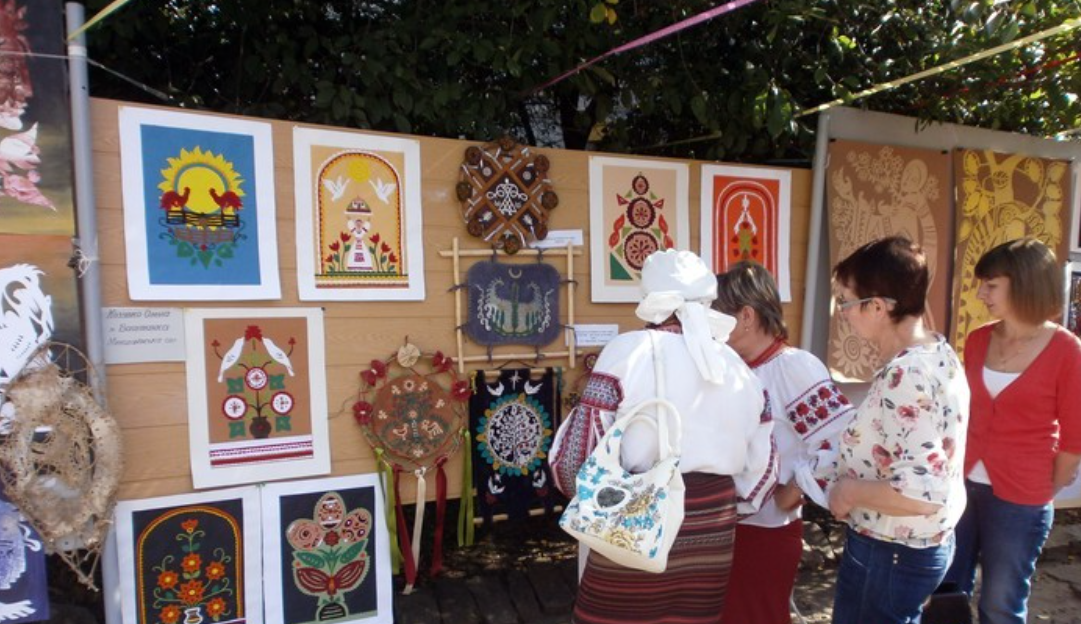 Новини Вінниці - фото з Створять незвичну витинанку «Мрія у всіх одна»: експеримент у Могилів-Подільському