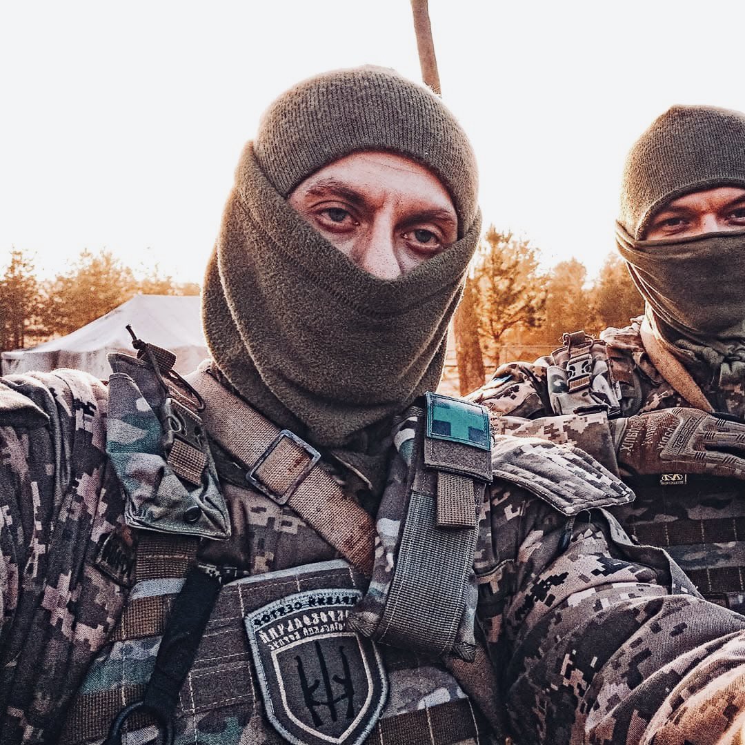 Новини Хмельницького - фото з «На щиті» повертається захисник з Хмельниччини Валерій Пирожок