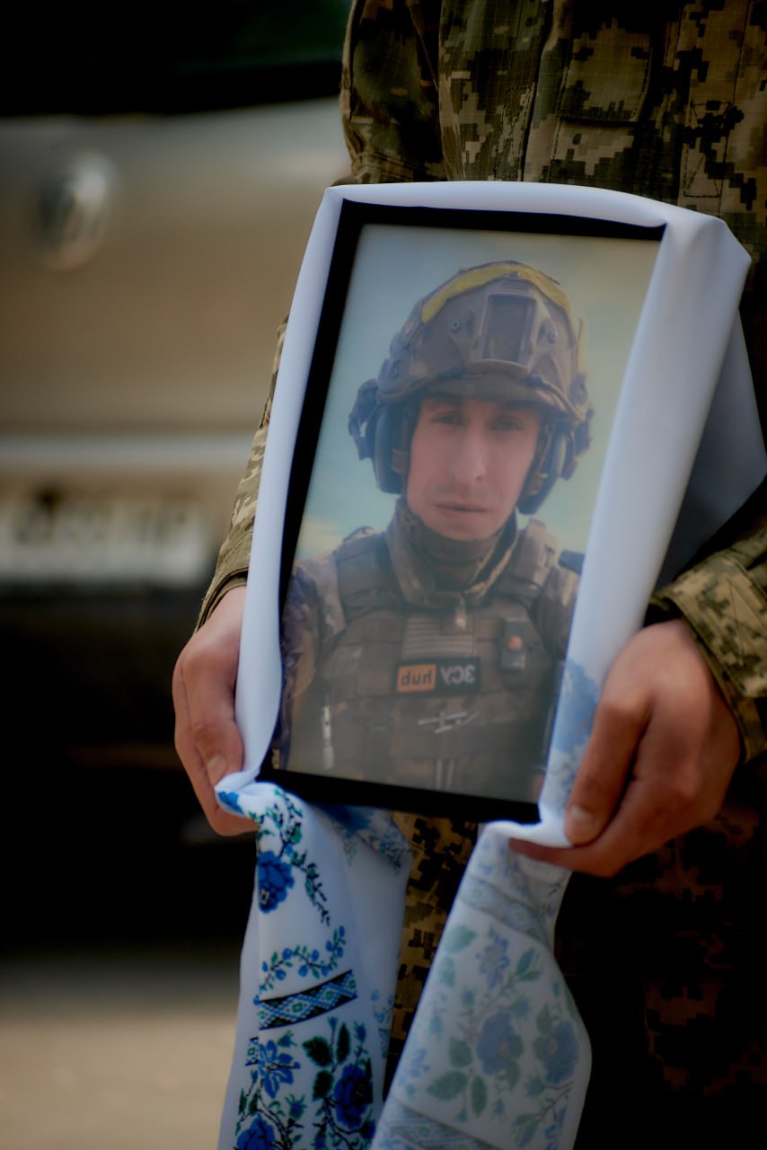 Новини Хмельницького - фото з Троє воїнів повернулись «на щиті» на Хмельниччину