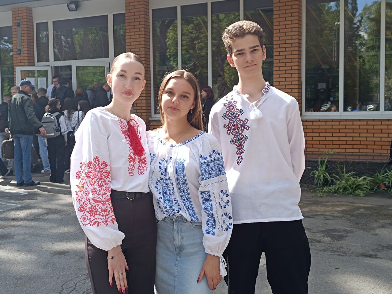 Новини Вінниці - фото з «Мурашки по шкірі»: як студенти Вінницького техколеджу влаштували флешмоб до Дня вишиванки