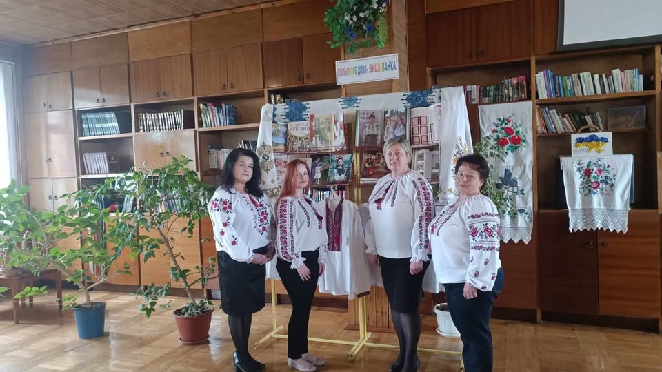 Новини Козятина - фото з Козятинці у вишиванках: підбірка фото з соцмереж