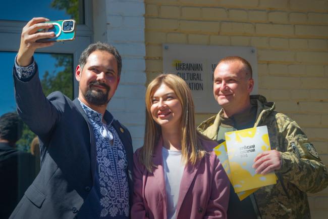 Новини Вінниці - фото з Грають виставу та озвучують «На вушко-2»: про ветеранські проєкти Барського МХАТу розповів очільник Роман Григор'єв