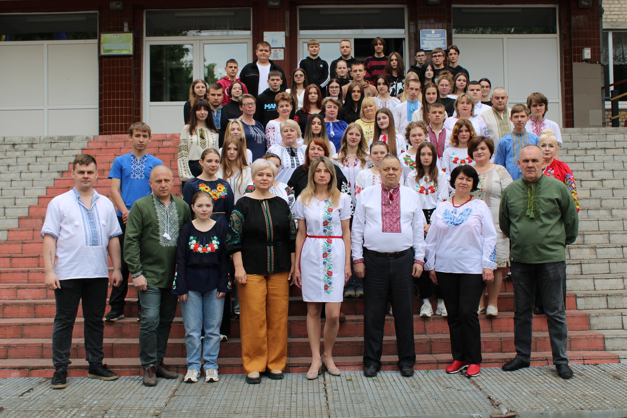 Новини Козятина - фото з Козятинці у вишиванках: підбірка фото з соцмереж (ОНОВЛЮЄТЬСЯ)