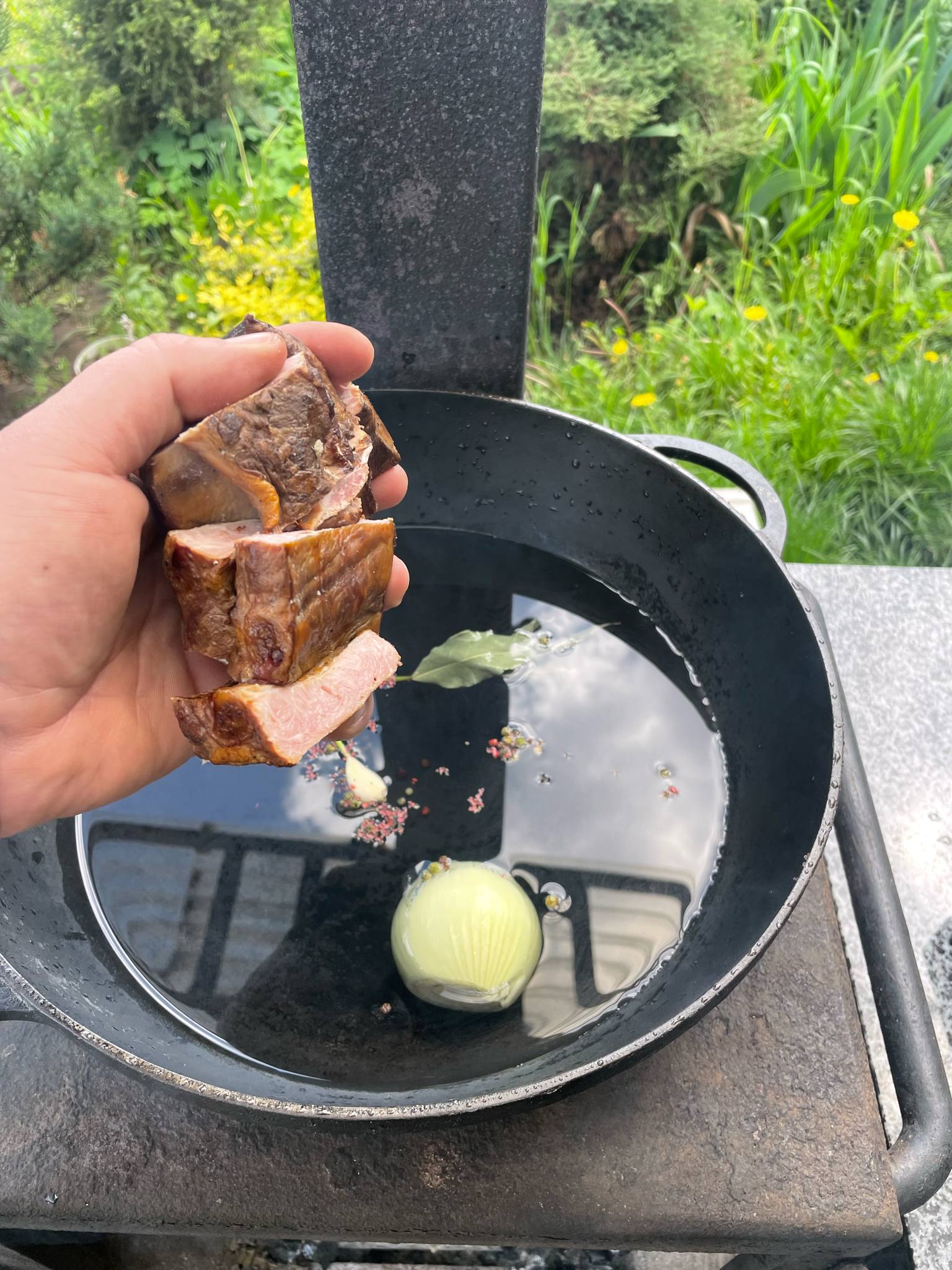 Новини Тернополя - фото з Готуємо зелений борщ з кропивою