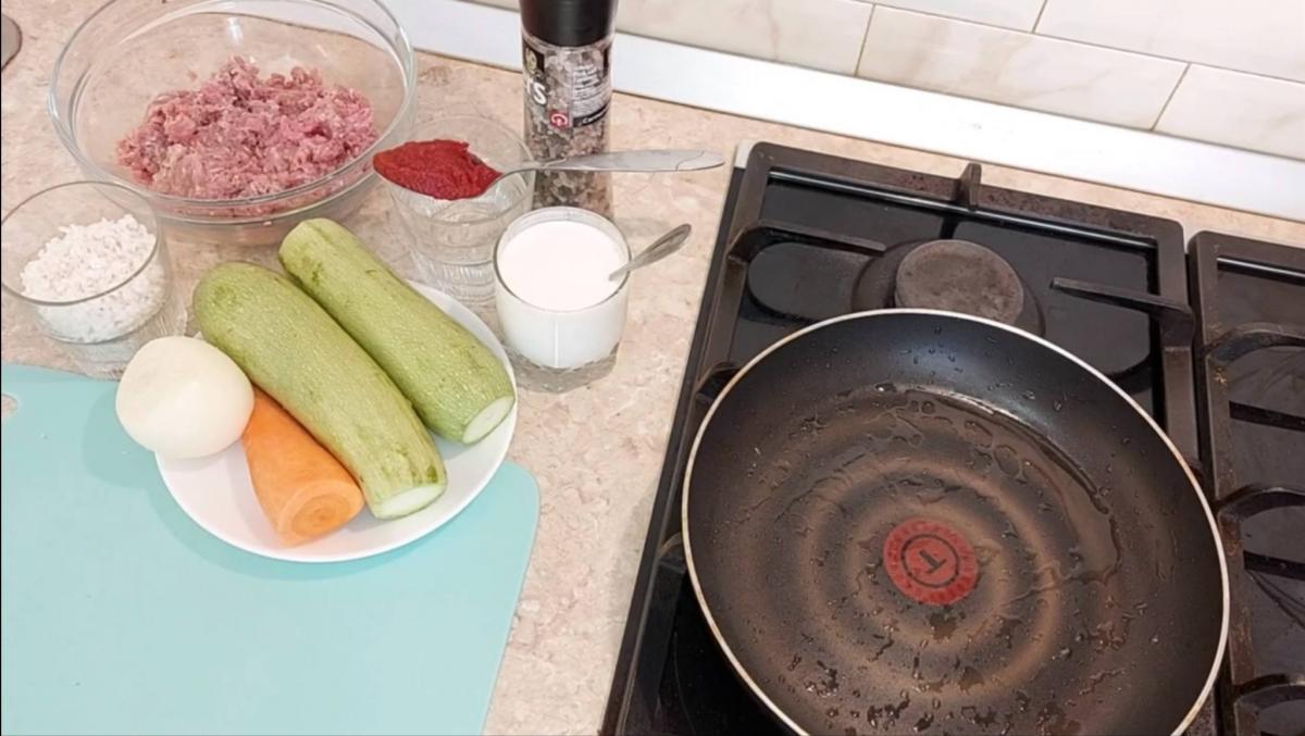 Новини Тернополя - фото з Готуємо оригінальні голубці від учасника «МастерШеф» Віталія Барилка