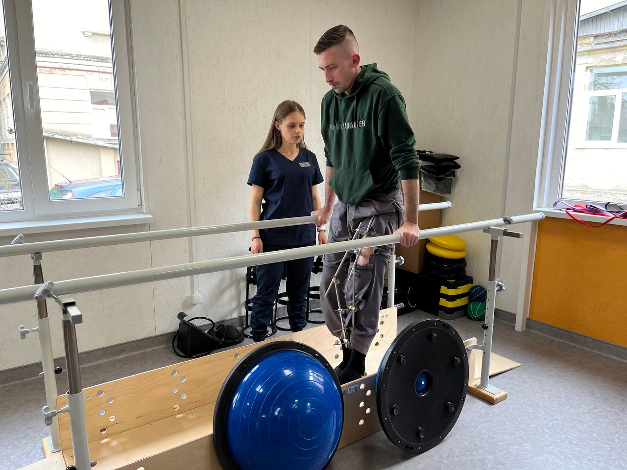 Новини Тернополя - фото з Від фізичної терапії до психологічної підтримки: у Тернополі відкрили нове реабілітаційне відділення