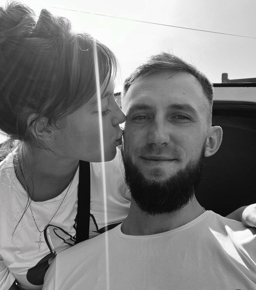 Новини Вінниці - фото з «Добре, сонечко, спи» — останні слова Віктора Войтенка дружині. Вінниця вшанує воїна автопробігом