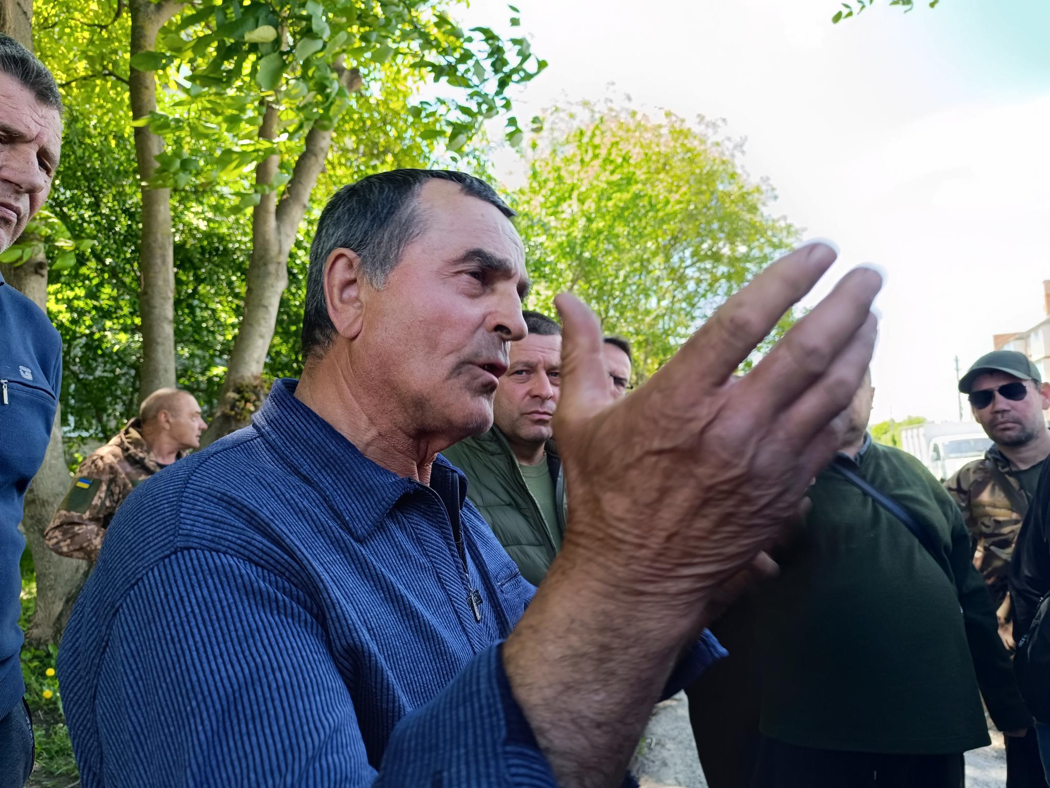 Новини Козятина - фото з «Йде війна, люди втрачають здоров'я, дітей і до них по-хамськи ставляться»