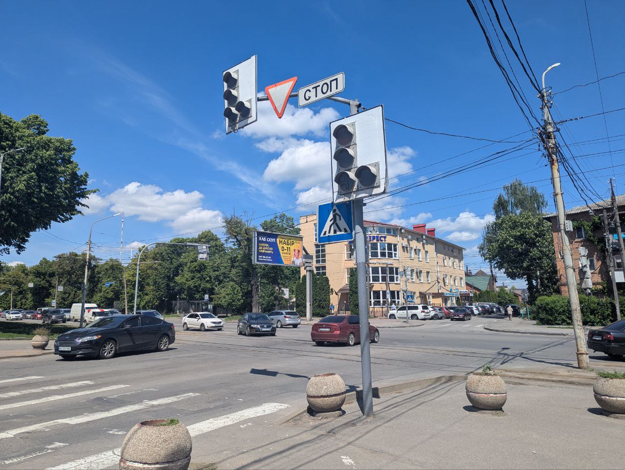 Новини Вінниці - фото з У Вінниці на кількох ділянках Хмельницького шосе заборонили повороти ліворуч