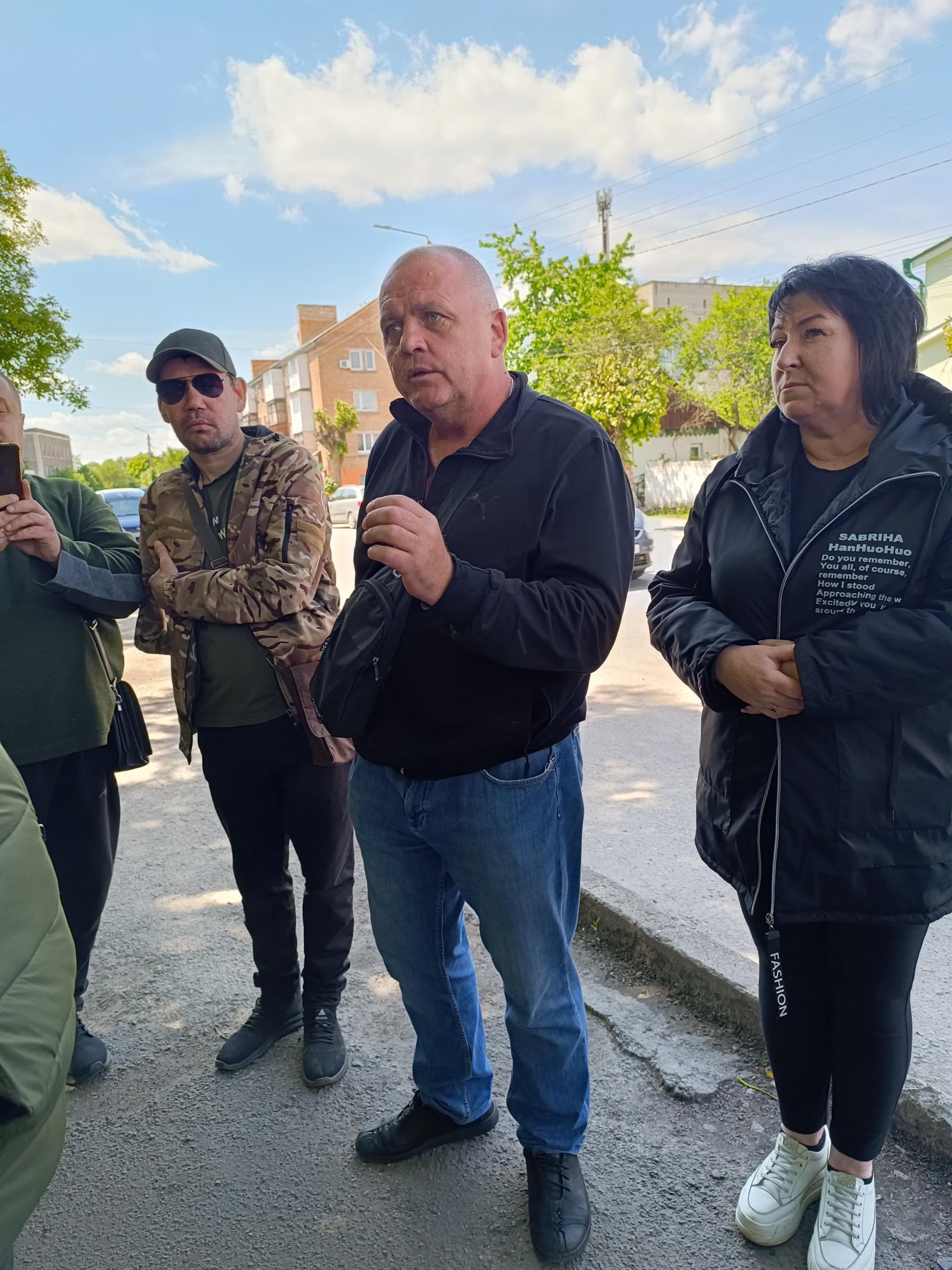 Новини Козятина - фото з «Йде війна, люди втрачають здоров'я, дітей і до них по-хамськи ставляться»