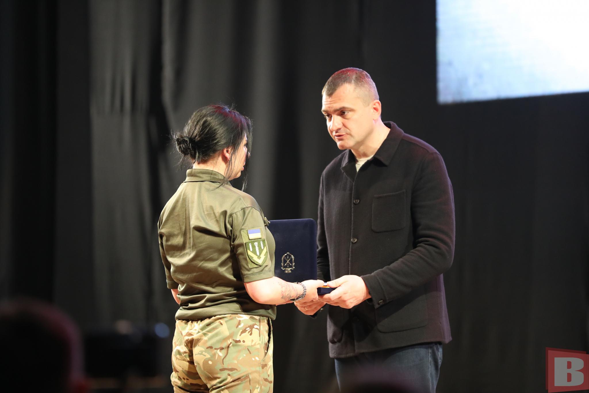 Новини Хмельницького - фото з 75 хмельничан посмертно отримали звання почесних громадян (ФОТО, ВІДЕО)