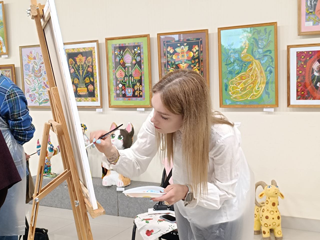 Новини Вінниці - фото з «Кожна обирала не просто фарби, а свої почуття»: у Вінниці відбувся майстер-клас для дружин Героїв