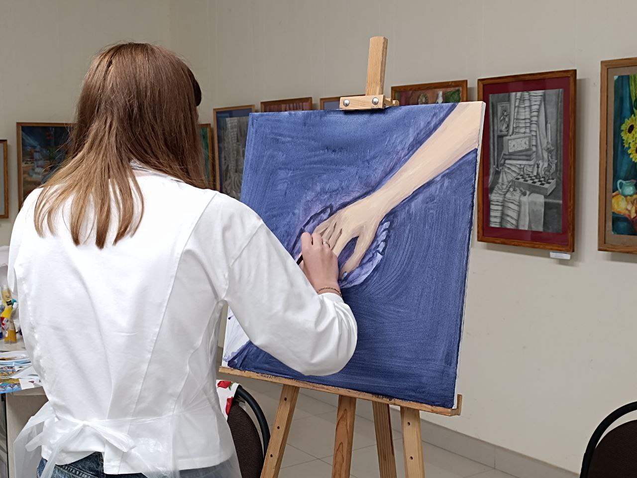 Новини Вінниці - фото з «Кожна обирала не просто фарби, а свої почуття»: у Вінниці відбувся майстер-клас для дружин Героїв