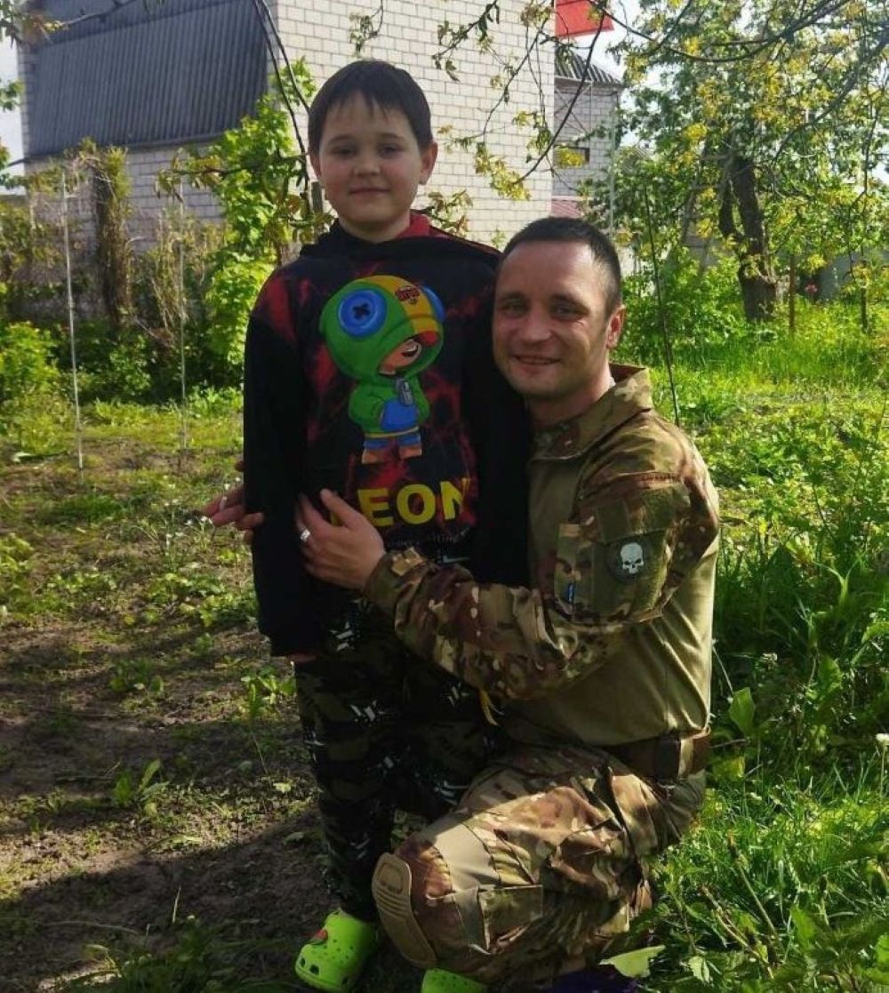 Новини Вінниці - фото з За «Воху», за «Техас», «Помста за Назара»:  дрони з автографами передають на фронт жмеринчани