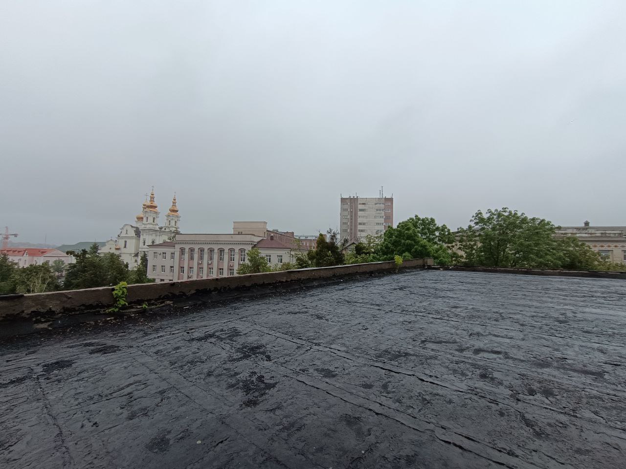 Новини Вінниці - фото з Притон у центрі Вінниці: хто відповідальний за трагедії в колишньому кінотеатрі «росія»?