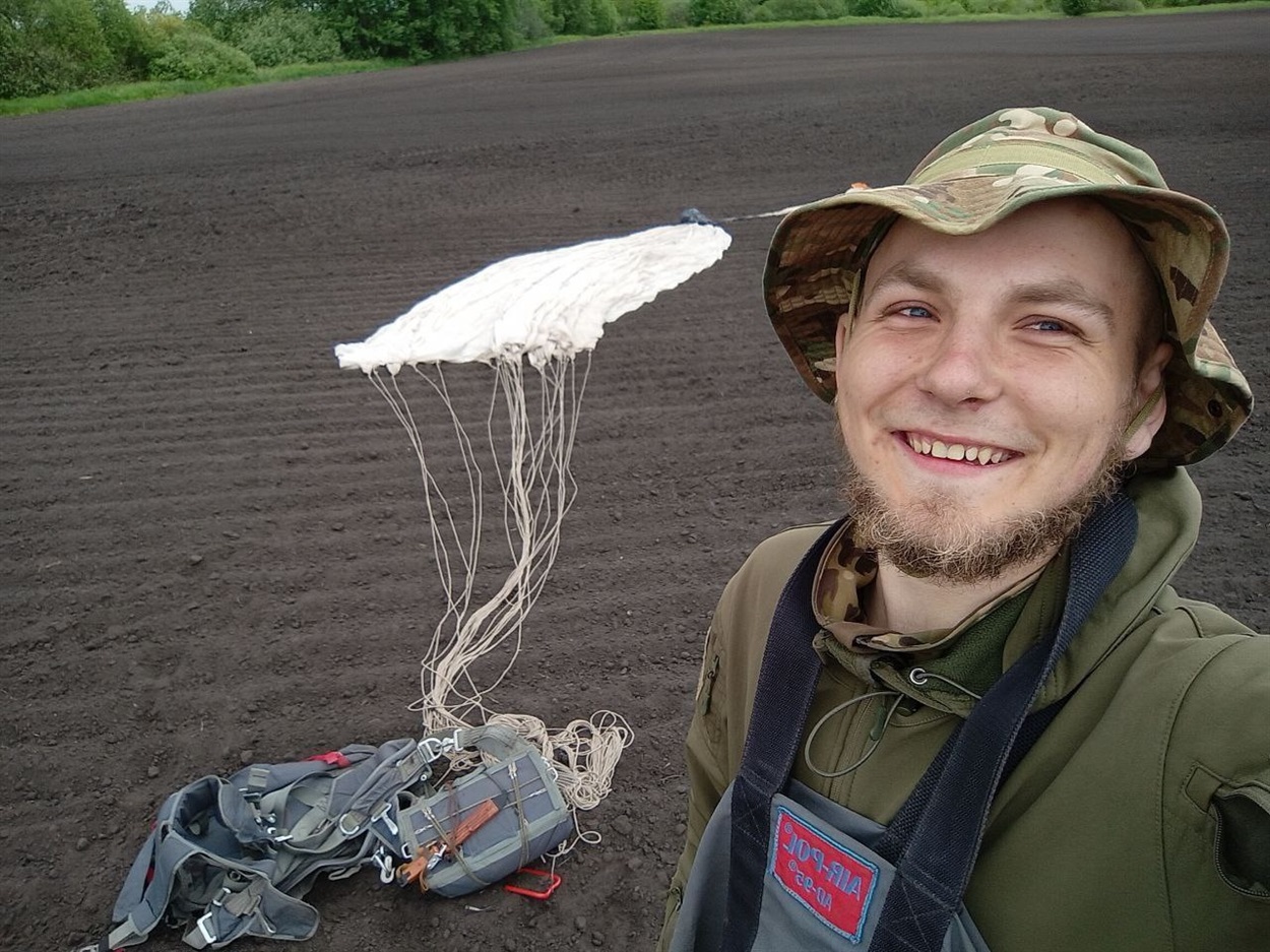 Новини Вінниці - фото з За «Воху», за «Техас», «Помста за Назара»:  дрони з автографами передають на фронт жмеринчани