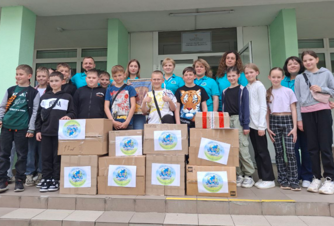 Новини Вінниці - фото з Учні ліцею №35 придбали ще один автомобіль для ЗСУ