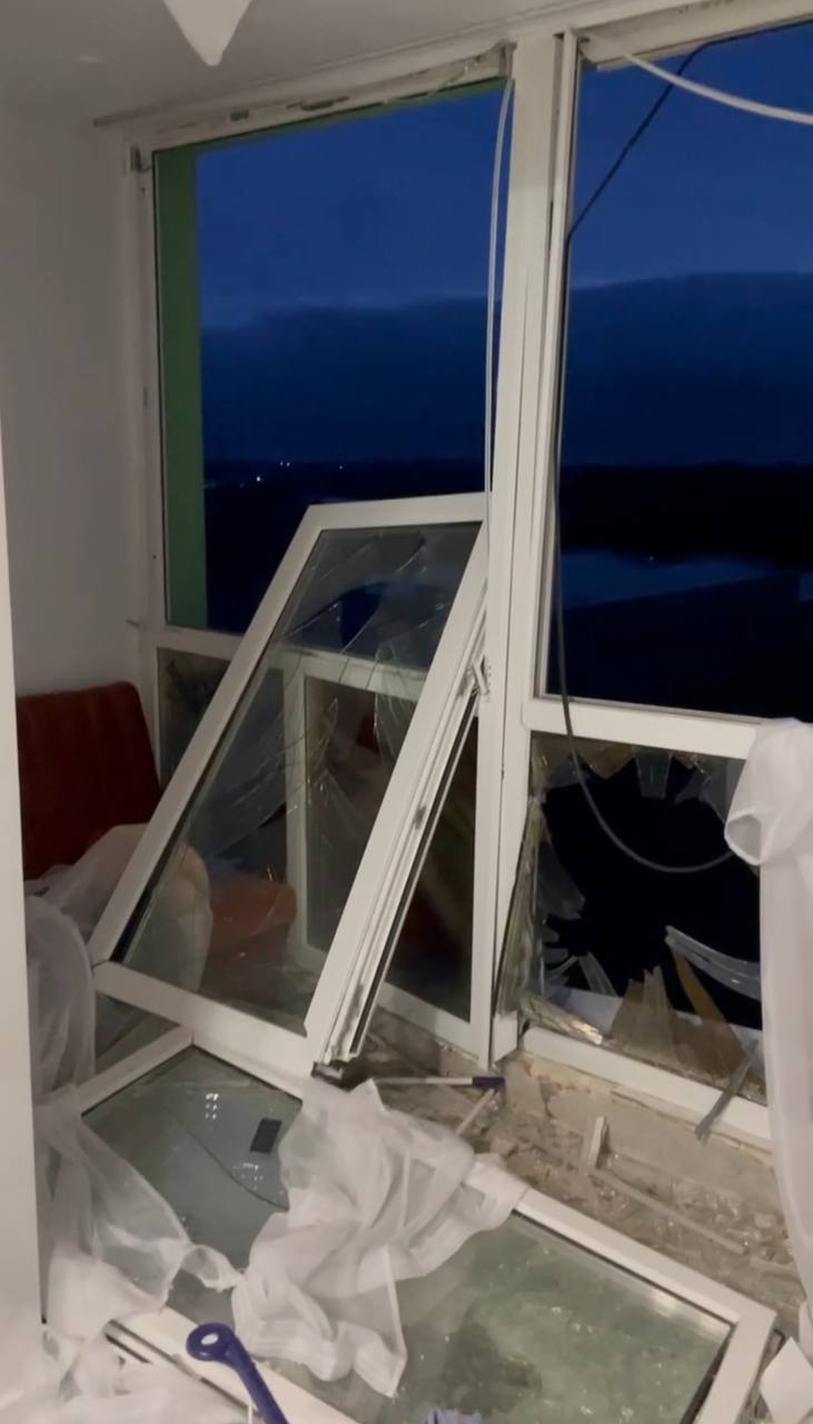 Новини Тернополя - фото з Закрив собою вагітну дружину і 3-річну доньку. Сім’я була вдома у момент прильоту
