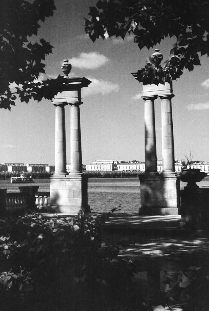 Новини Тернополя - фото з Які теплоходи та катери курсували Тернопільським ставом у 50-90-х роках. Дивіться ретро фото